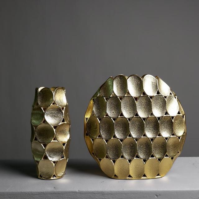 Ваза Золотой металл (в двух размерах)